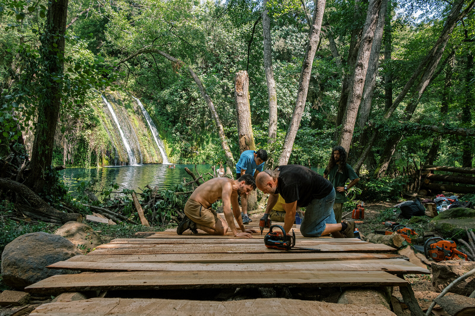 Habitat — building the structure by the waterfall